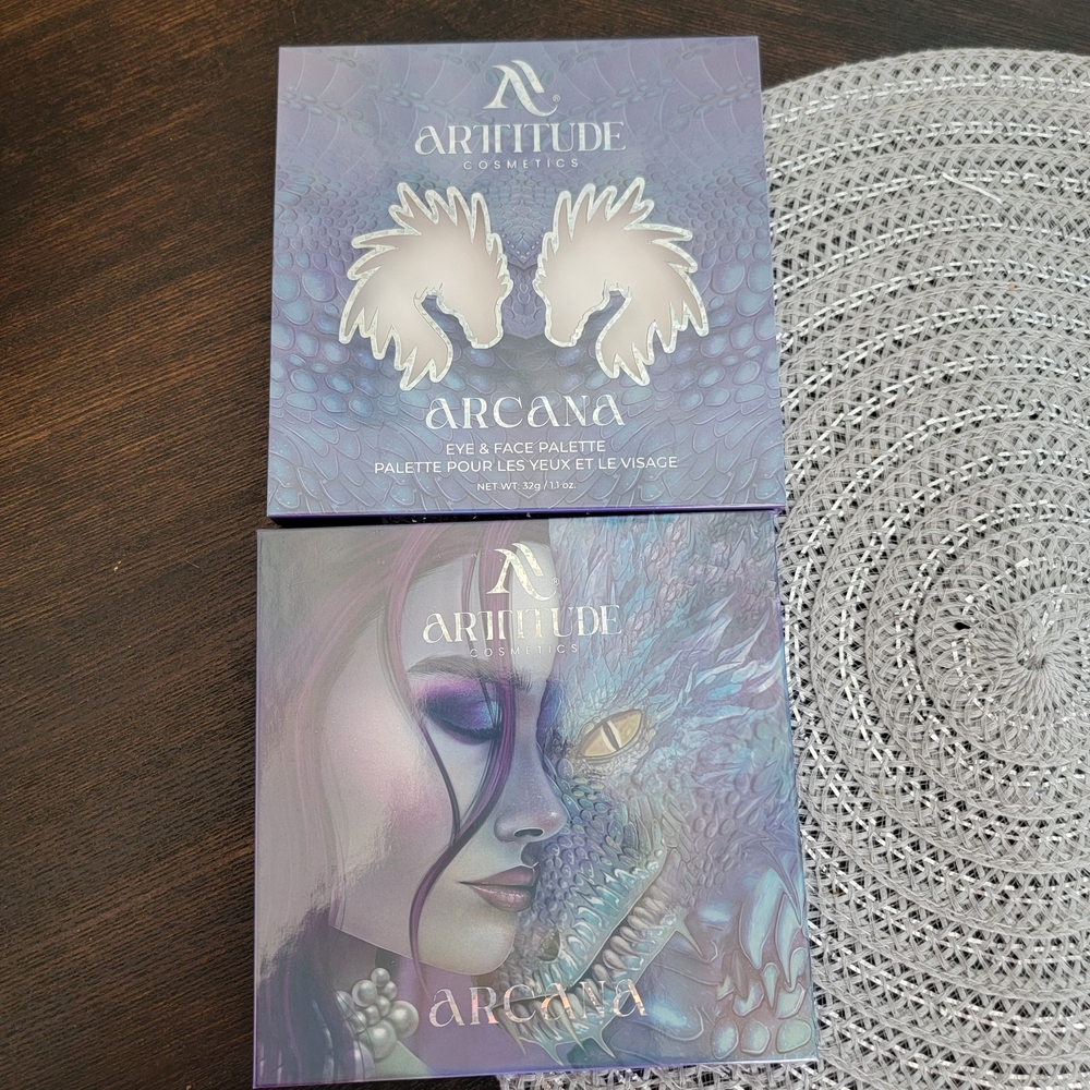 Arttitude Cosmetics Arcana Palette FULLY MAGNETIC